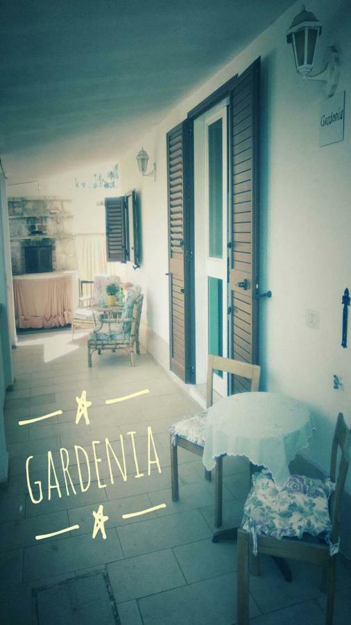 Villa Gardenia أوستوني المظهر الخارجي الصورة